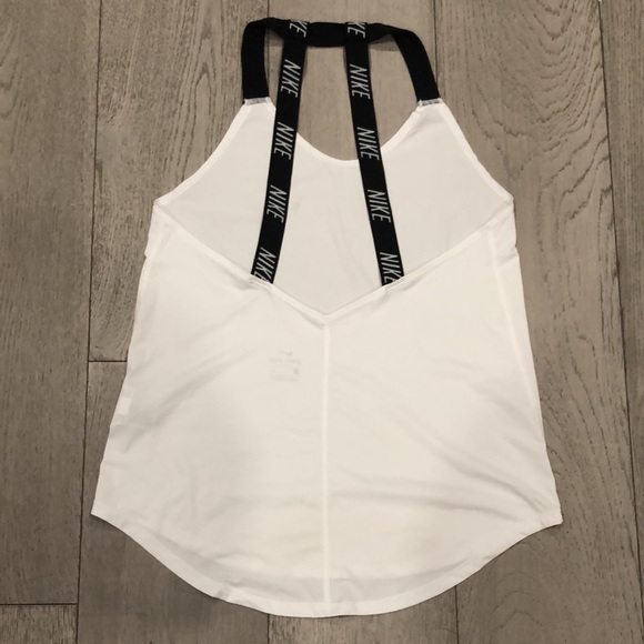 Nike Dri-Fit women’s white workout tank top - Picture 2 of 3